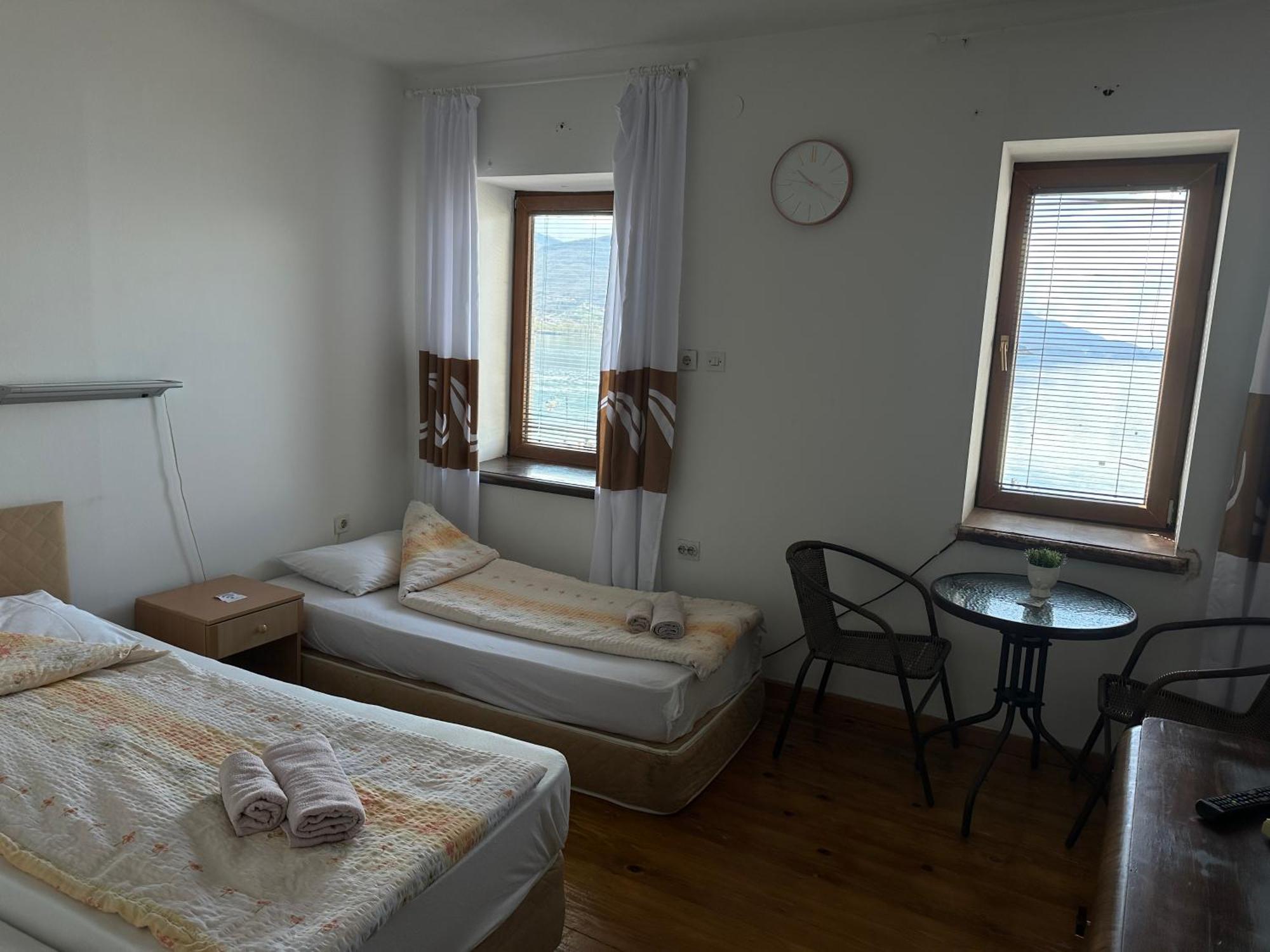 Savin Apartment Ohrid Bagian luar foto
